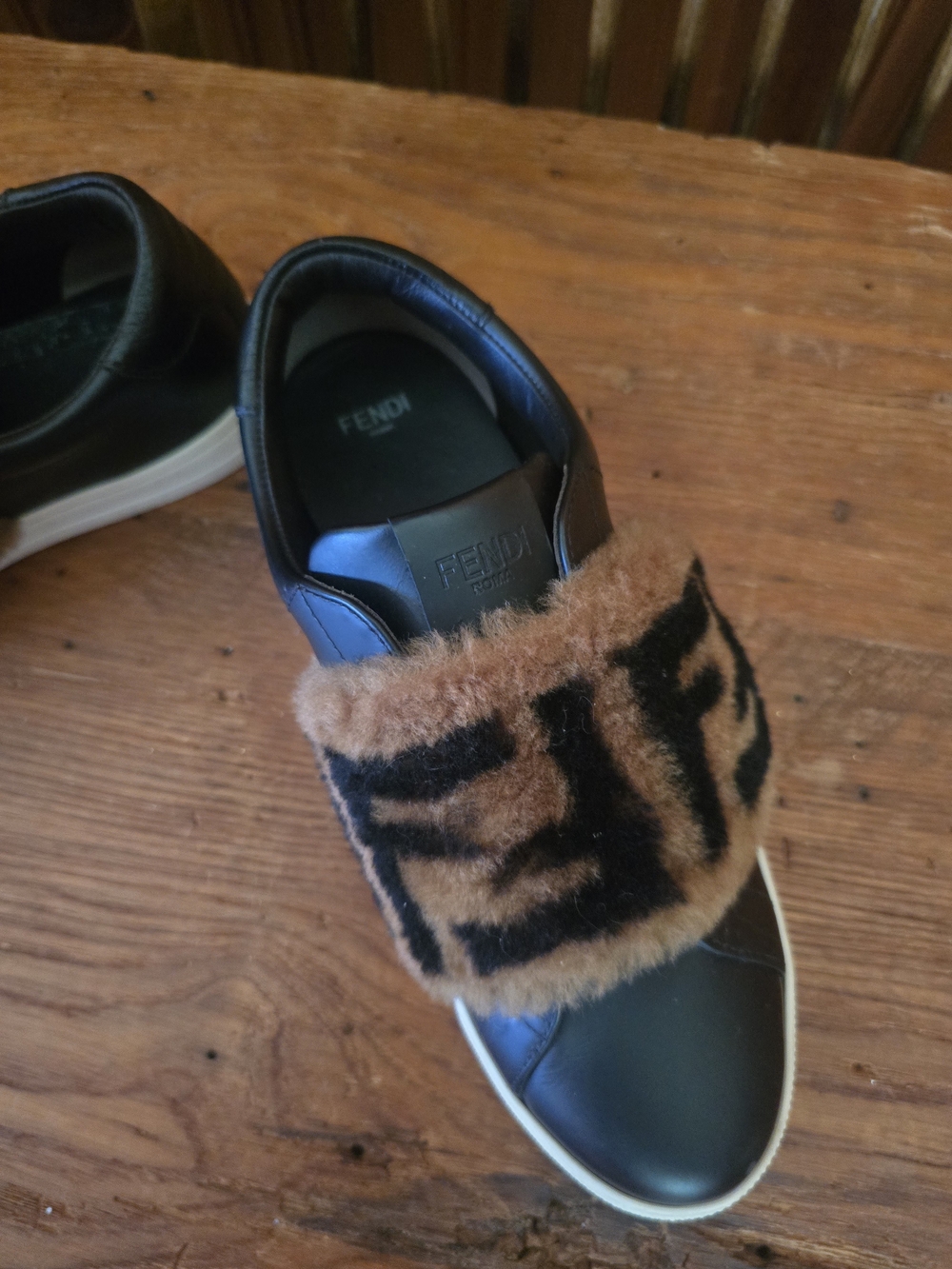 Fendi Black Leather Sneakers with Brown Shearling FF Strap - Picture 13 of 16